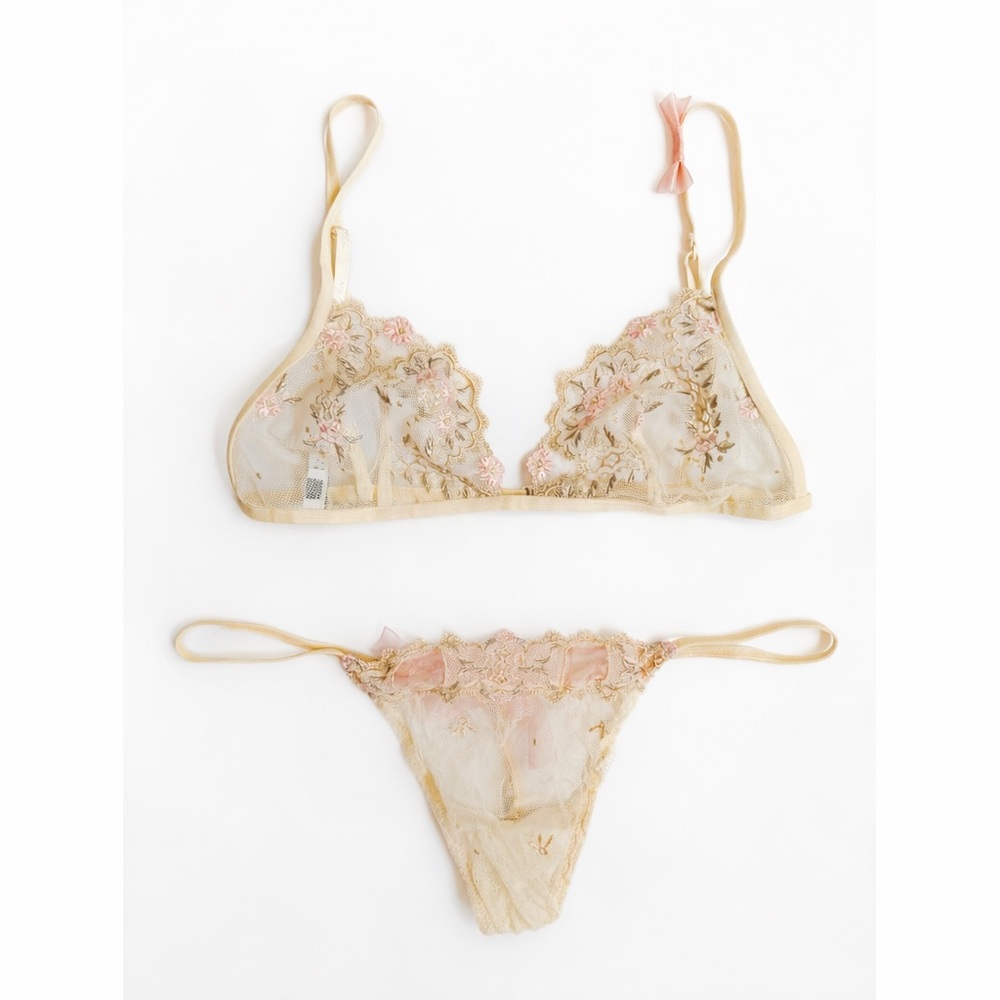 $700 NWOT La Perla luxury lingerie set 34a 34b bra size 2 paties small